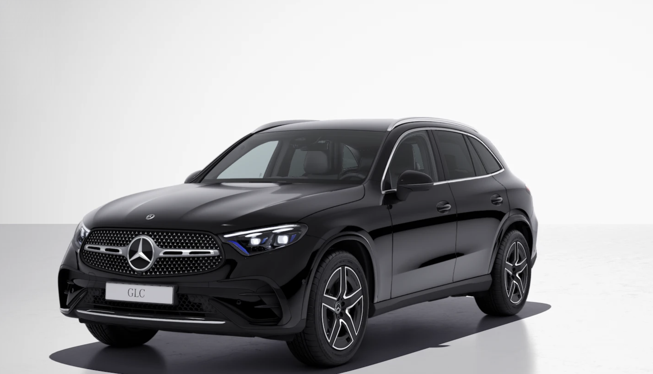 Mercedes GLC 220d 4matic 9G-tronic AMG | novinka 2022 | nové SUV | stylové moderní sportovní | první objednávky online | nová auta ve výrobě | online autosalon AUTOiBUY.com